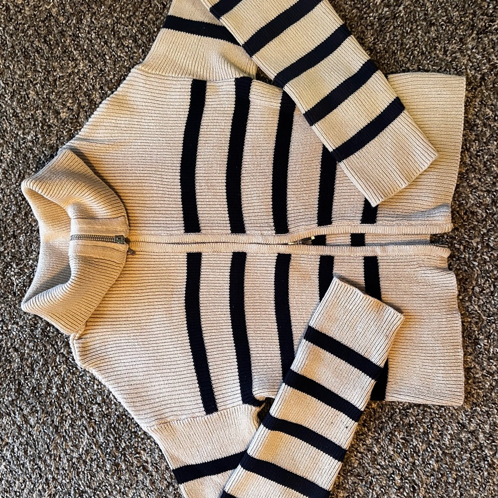 Hollister Black and Cream Striped Turtleneck Sweater